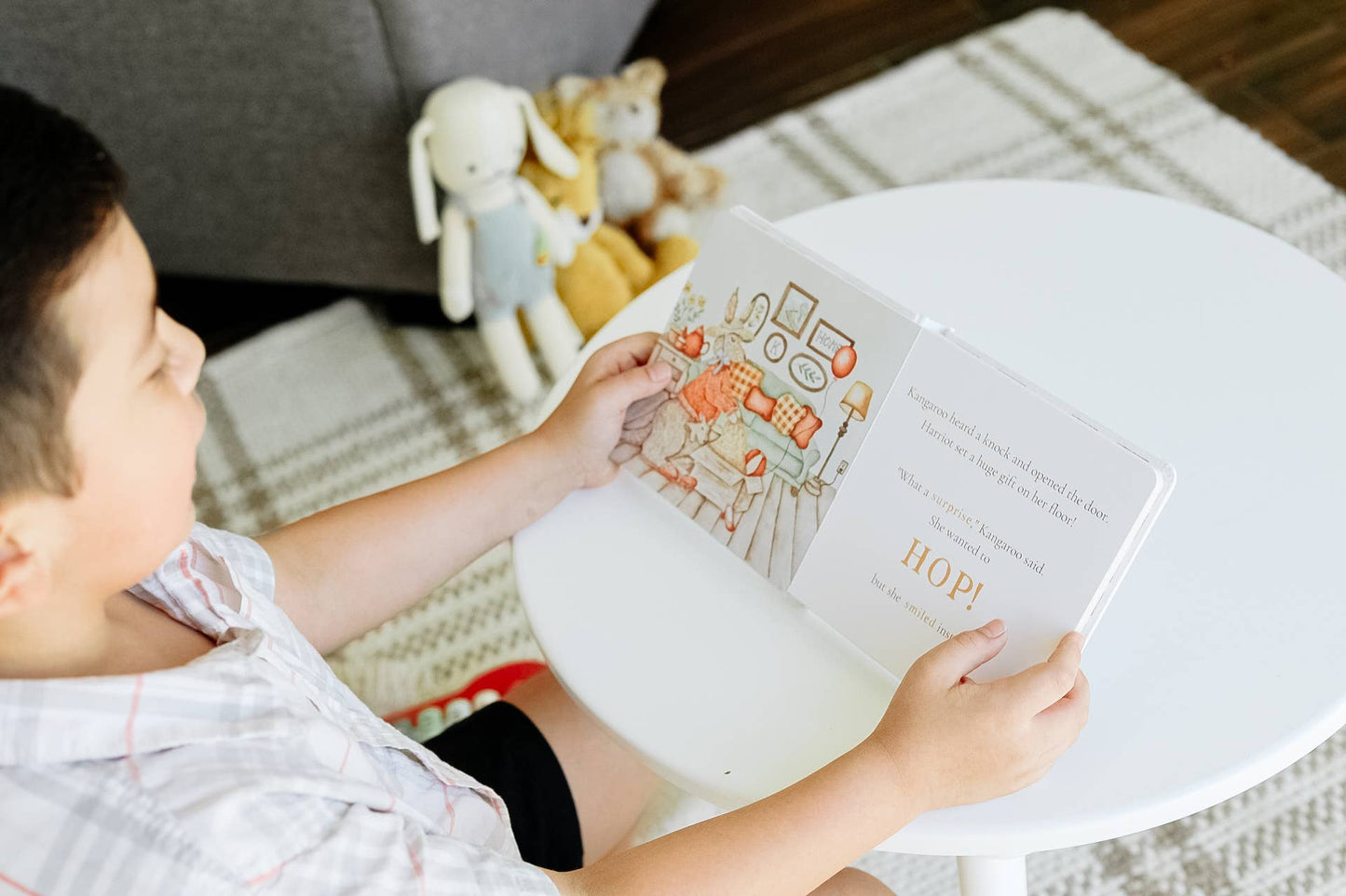 Harriot Hare: A Children's Picture Book about Giving