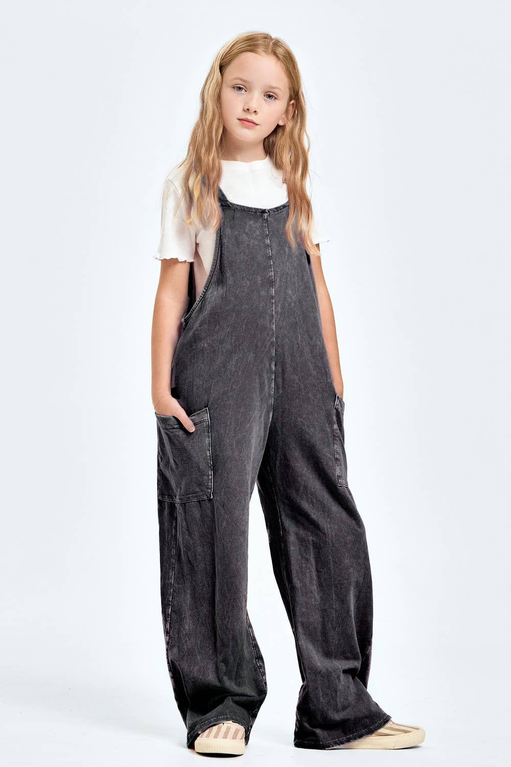 Mineral wash overall/jumpsuit/onesie: Charcoal / L