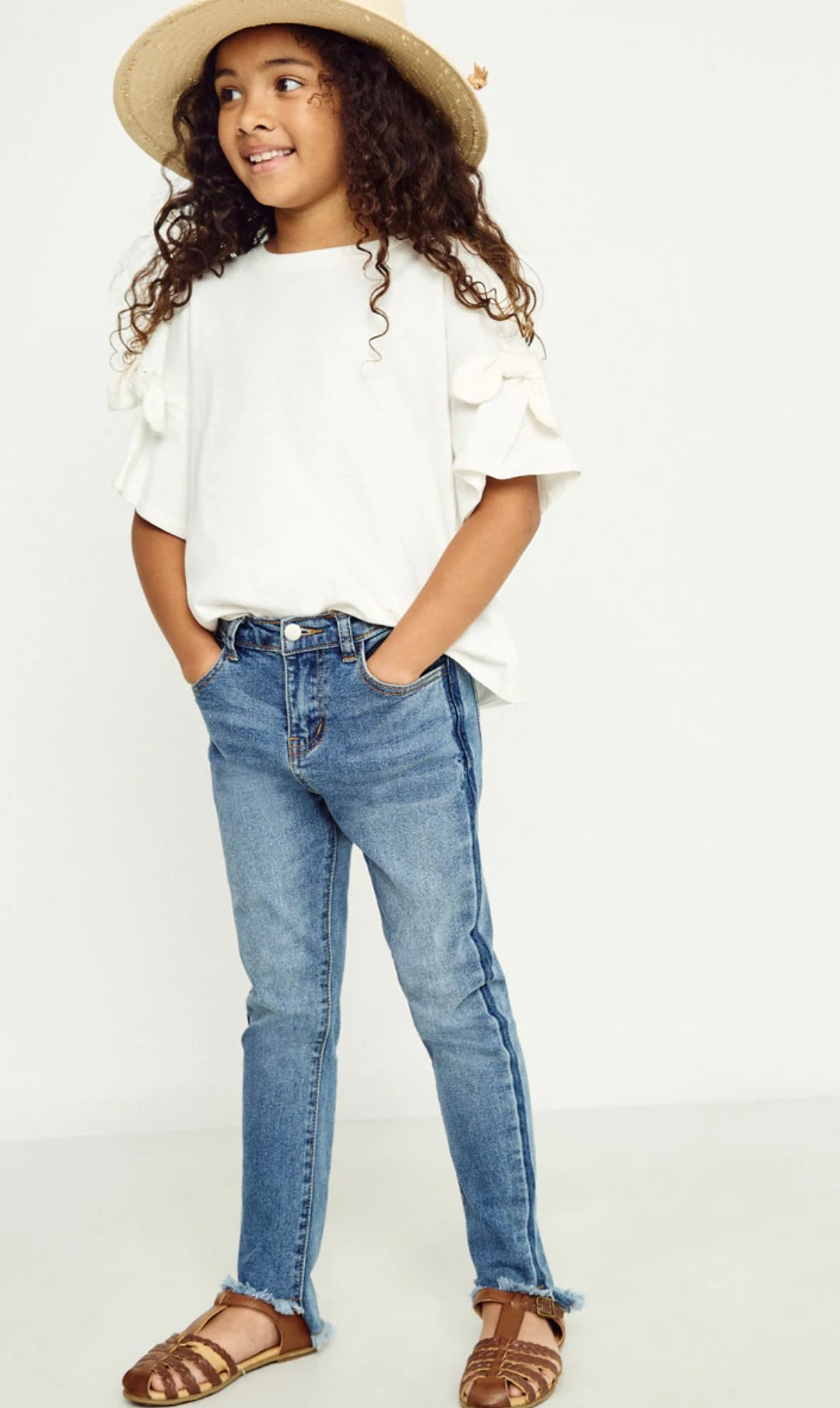 Girls Stone Wash Frayed Ankle Jean